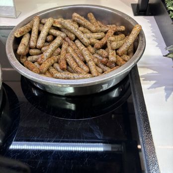 United Club - Phoenix - Sausages - Airport Lounges Near Me - Phoenix, Arizona United Club - Phoenix - Sausages - Airport Lounges Near Me - Phoenix, Arizona