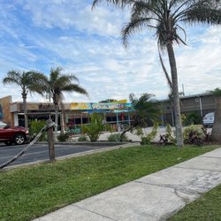 Drive up view of the market!