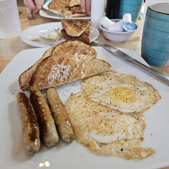Fishnet Cafe - A delicious egg and sausage breakfast. - Cafes Near Me - Bailey Island, Maine