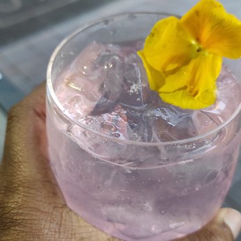 SOCO Kitchen + Bar - Pretty in pink - Bars Near Me - Toronto, Ontario