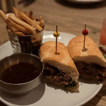 The Amalfi Llama - Italian Near Me - San Diego, California