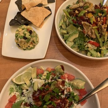 California Pizza Kitchen - Pizza Near Me - Natick, Massachusetts