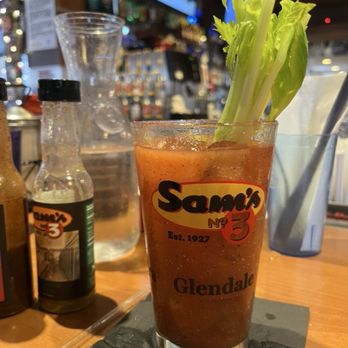 SAM’S NO 3 - GLENDALE - Updated December 2025 - 562 Photos & 773