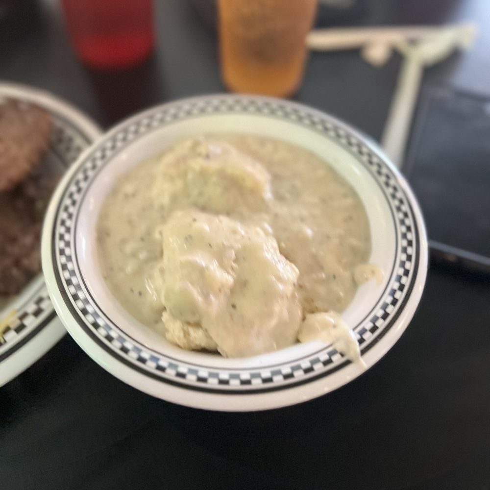 Shortys Diner - Half order 1/2 BISC & GRAVY - Breakfast & Brunch Near Me - Richmond, Virginia Shortys Diner - Half order 1/2 BISC & GRAVY - Breakfast & Brunch Near Me - Richmond, Virginia