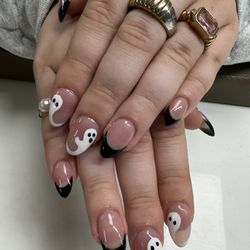 Nail Max
