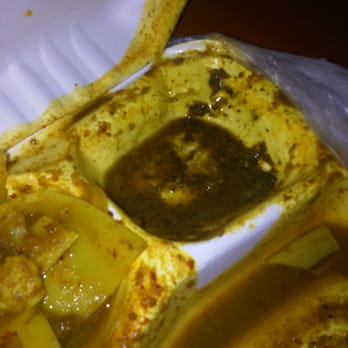 Khao Kang - Hole inside my food box in which made my soup leak. - Thai Near Me - Elmhurst, New York Khao Kang - Hole inside my food box in which made my soup leak. - Thai Near Me - Elmhurst, New York
