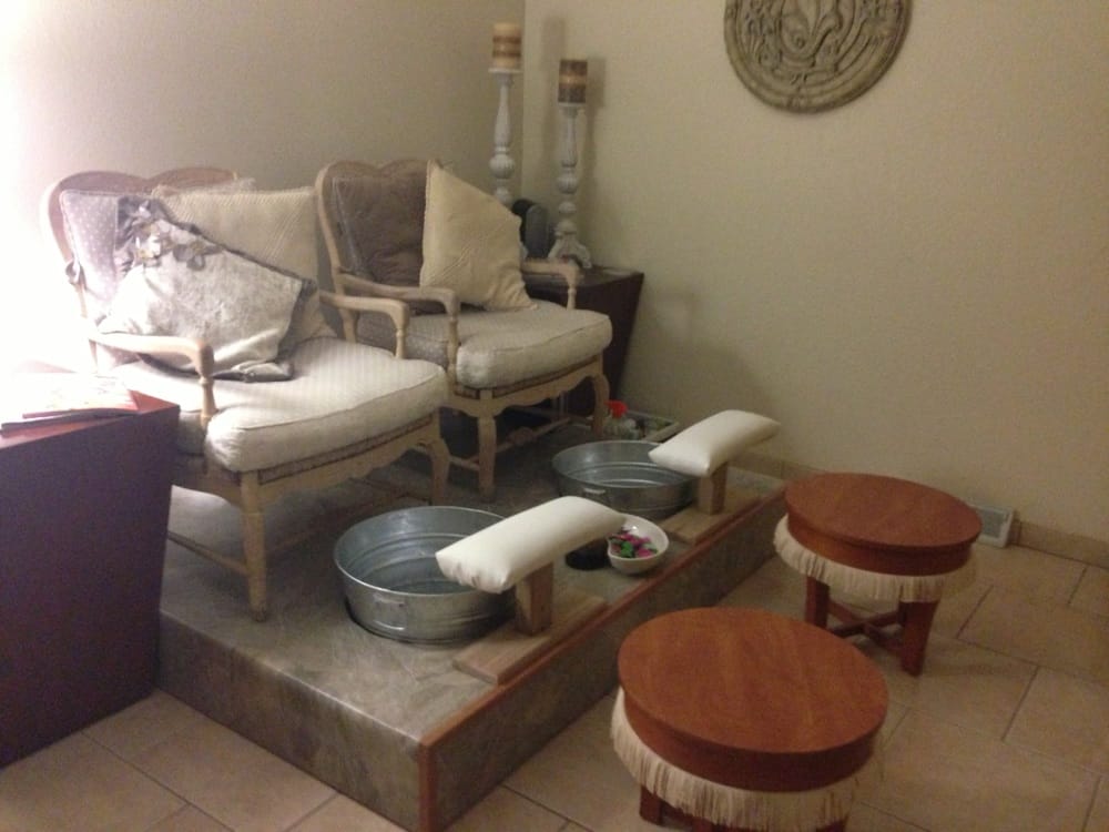 SALON LA VI Updated November 2024 309 Vienna Ave, Niles, Ohio Hair Salons Phone Number