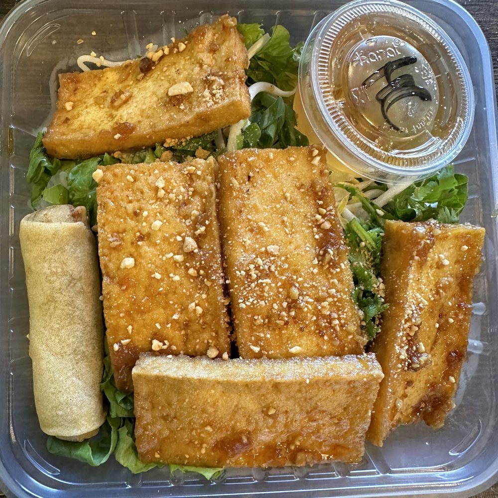 Ohana Cravings - Tofu Spring Bowl - Hawaiian Near Me - Riverside, California Ohana Cravings - Tofu Spring Bowl - Hawaiian Near Me - Riverside, California
