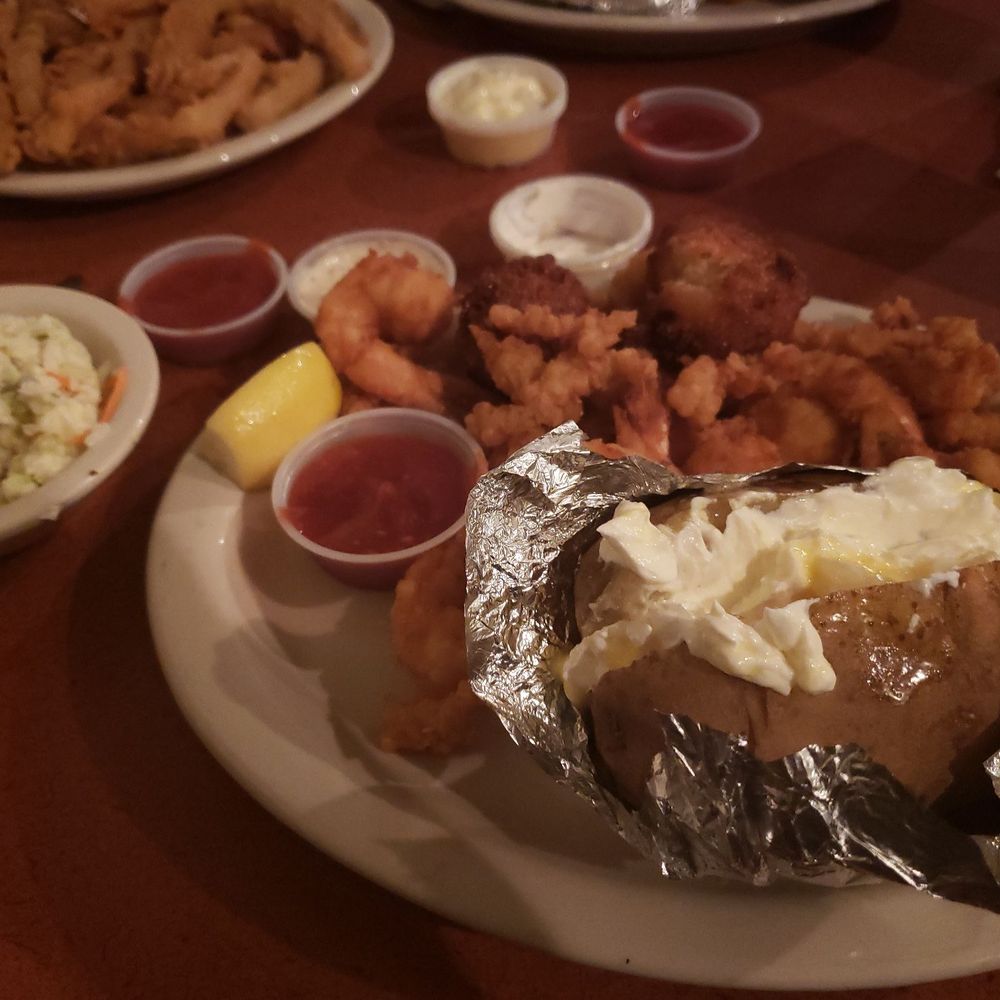 Jim Shaw's Restaurant - If anything, get the clams!!!! Shrimp are delicious as well! - Seafood Near Me - Macon, Georgia Jim Shaw's Restaurant - If anything, get the clams!!!! Shrimp are delicious as well! - Seafood Near Me - Macon, Georgia