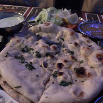 Tayyabs - Garlic naan and roti - Indian Near Me - London, XGL Tayyabs - Garlic naan and roti - Indian Near Me - London, XGL