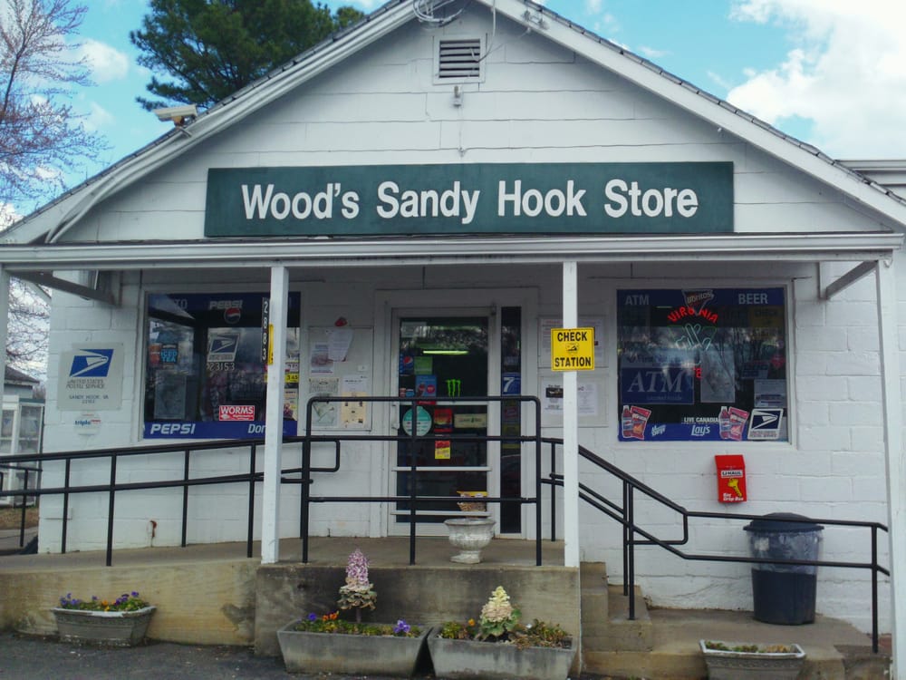 WOOD’S SANDY HOOK STORE Updated August 2024 2883 Sandy Hook Rd