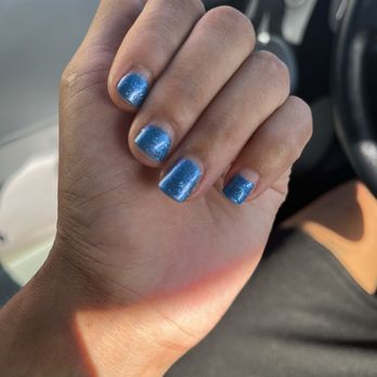 Camay Beauty Salon - Nails cracked at apex - Nail Salons Near Me - South Pasadena, California