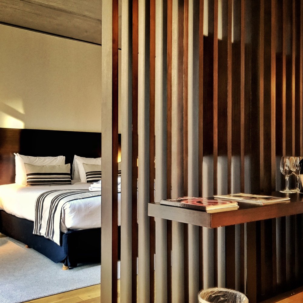 Hotel Anselmo - Our corner room on the first floor - very spacious, comfortable bed, great decor. - Hotels Near Me - Buenos Aires, C