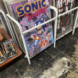 Mega City 2 - Posters and comics