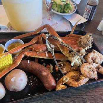 Ragin' Cajun - Crab shrimp - Cajun/Creole Near Me - Houston, Texas