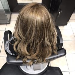 Marie's Beauty Salon