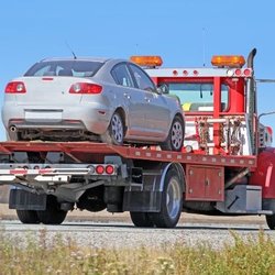 Speedy Littleton Tow Truck