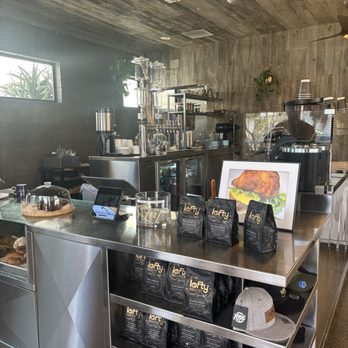 Lofty Coffee - Inside - Cafes Near Me - Solana Beach, California Lofty Coffee - Inside - Cafes Near Me - Solana Beach, California