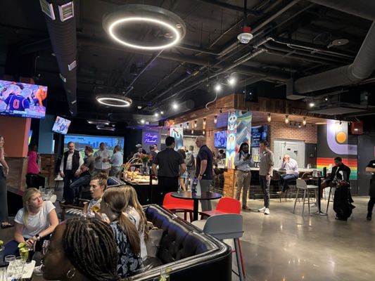 Five Iron Golf by null