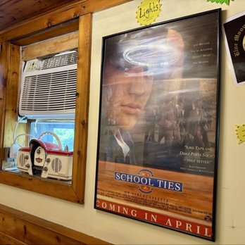 Blue Moon Diner - Nostalgia and history - Diners Near Me - Gardner, Massachusetts