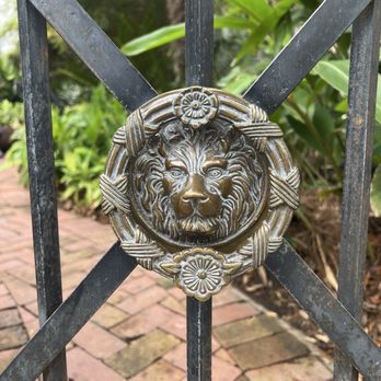Columns - Beautiful ironwork on fence - Hotels Near Me - New Orleans, Louisiana