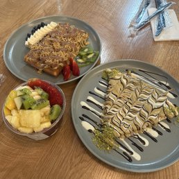 Açaí Custom Bowl,  #3 Dubai Chocolate Waffle, and #5 Pistachio Crepe