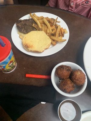 Hilltop Grille by null