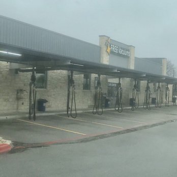Mister Car Wash - From rear entrance - Car Wash Near Me - Austin, Texas Mister Car Wash - From rear entrance - Car Wash Near Me - Austin, Texas