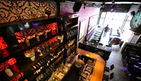 Saloon Bistro Bar by null
