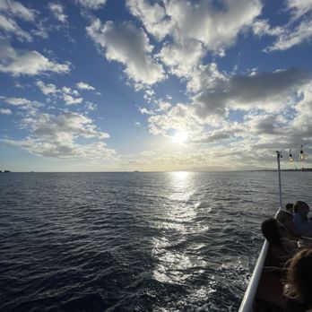 Prince Kuhio Tours - Priceless views! - Boat Tours Near Me - Honolulu, Hawaii Prince Kuhio Tours - Priceless views! - Boat Tours Near Me - Honolulu, Hawaii