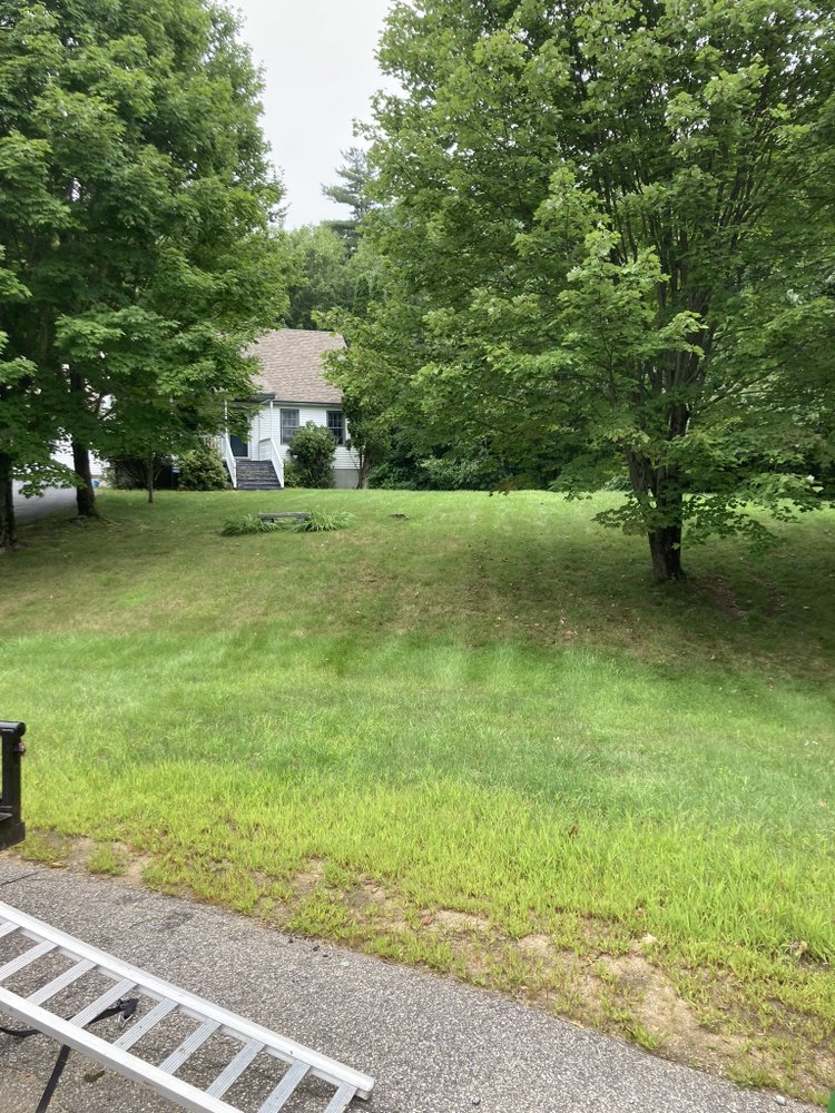 Slide of LAQ'S Property Management