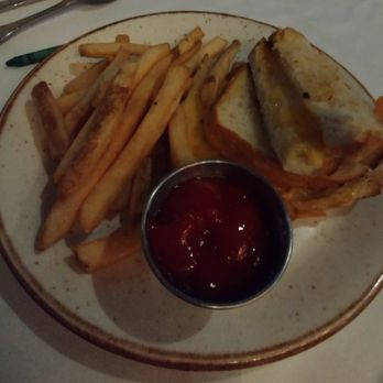 Skates On The Bay - Kid's grilled cheese with french fries. It does come with a ice cream sundae - Seafood Near Me - Berkeley, California