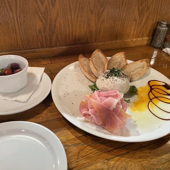 Fat Olives - Pizza Near Me - Flagstaff, Arizona