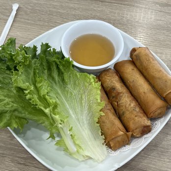 Pho 86 Restaurant - Egg rolls cha gio $12.50 (4 pcs) - Vietnamese Near Me - Westminster, California