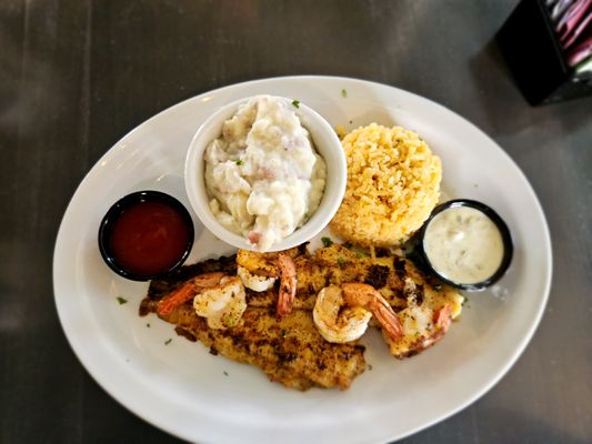 Nautico Island Grill by null