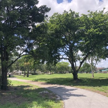 Betty Booth Robert Park - Parks Near Me - Davie, Florida Betty Booth Robert Park - Parks Near Me - Davie, Florida