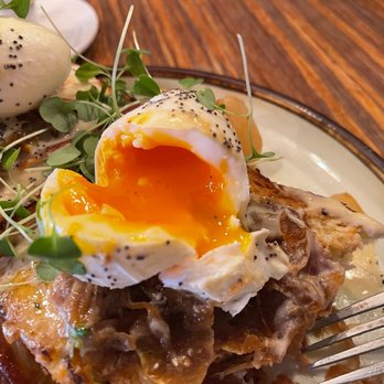 Le Passé Composé - The egg - Breakfast & Brunch Near Me - Montreal, Quebec Le Passé Composé - The egg - Breakfast & Brunch Near Me - Montreal, Quebec