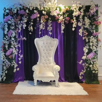 Soiree - Backdrop and throne - Venues & Event Spaces Near Me - New York, New York Soiree - Backdrop and throne - Venues & Event Spaces Near Me - New York, New York