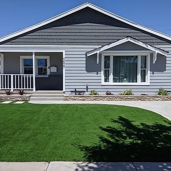 Navlan's Landscape - Front landscape: planters, artificial turf, stepping pads by Navlan's - Landscaping Near Me - Lawndale, California Navlan's Landscape - Front landscape: planters, artificial turf, stepping pads by Navlan's - Landscaping Near Me - Lawndale, California