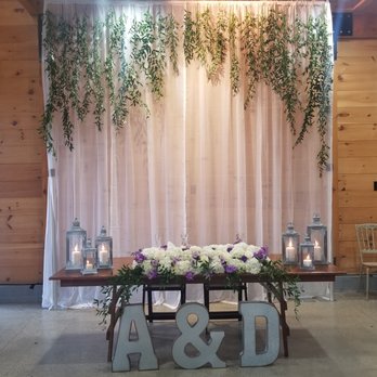Robin Hills Farm - There are plenty of arrangements you can make yourself here and we happen to love where we were able to place our sweet heart table. - Venues & Event Spaces Near Me - Chelsea, Michigan Robin Hills Farm - There are plenty of arrangements you can make yourself here and we happen to love where we were able to place our sweet heart table. - Venues & Event Spaces Near Me - Chelsea, Michigan