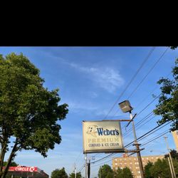 Webers Premium Custard & Ice Cream - Parking lot sign