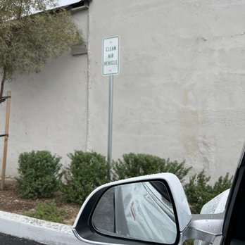 Howlin' Ray's - Yay for clean air vehicle spots. - Southern Near Me - Pasadena, California Howlin' Ray's - Yay for clean air vehicle spots. - Southern Near Me - Pasadena, California