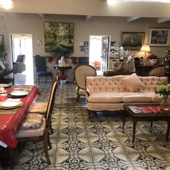 Vanessa Care Home II - Dining room, common area - Assisted Living Facilities Near Me - San Mateo, California Vanessa Care Home II - Dining room, common area - Assisted Living Facilities Near Me - San Mateo, California
