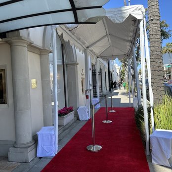 GEARYS BEVERLY HILLS - Updated January 2026 - 125 Photos & 109 Reviews