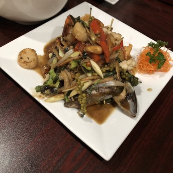 Tim Thai Restaurant - Thai Near Me - Westminster, Maryland