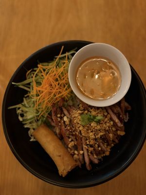 Vivi's Vietnamese Noodle House by null