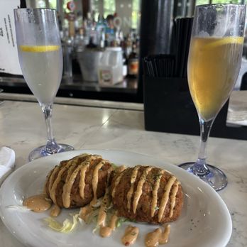 Bamboula's - Crab cakes - Music Venues Near Me - New Orleans, Louisiana