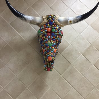 Buc-ee’s - Cool artwork - Convenience Stores Near Me - Luling, Texas