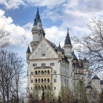 Schloss Neuschwanstein - There she is! - Landmarks & Historical Buildings Near Me - Schwangau, BY