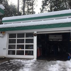 Rocky's Mountain Auto